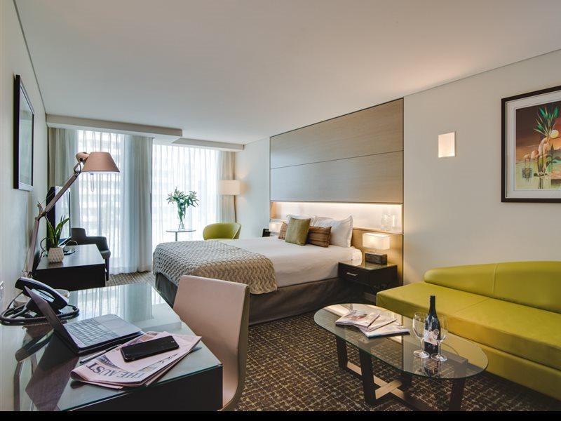 Hotel The Point