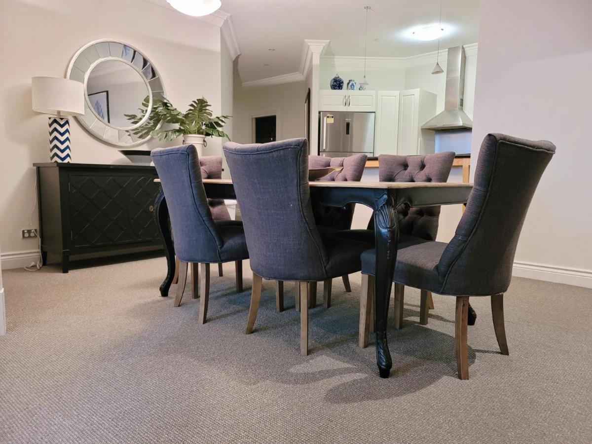 Aparthotel Macarthur Chambers 4*