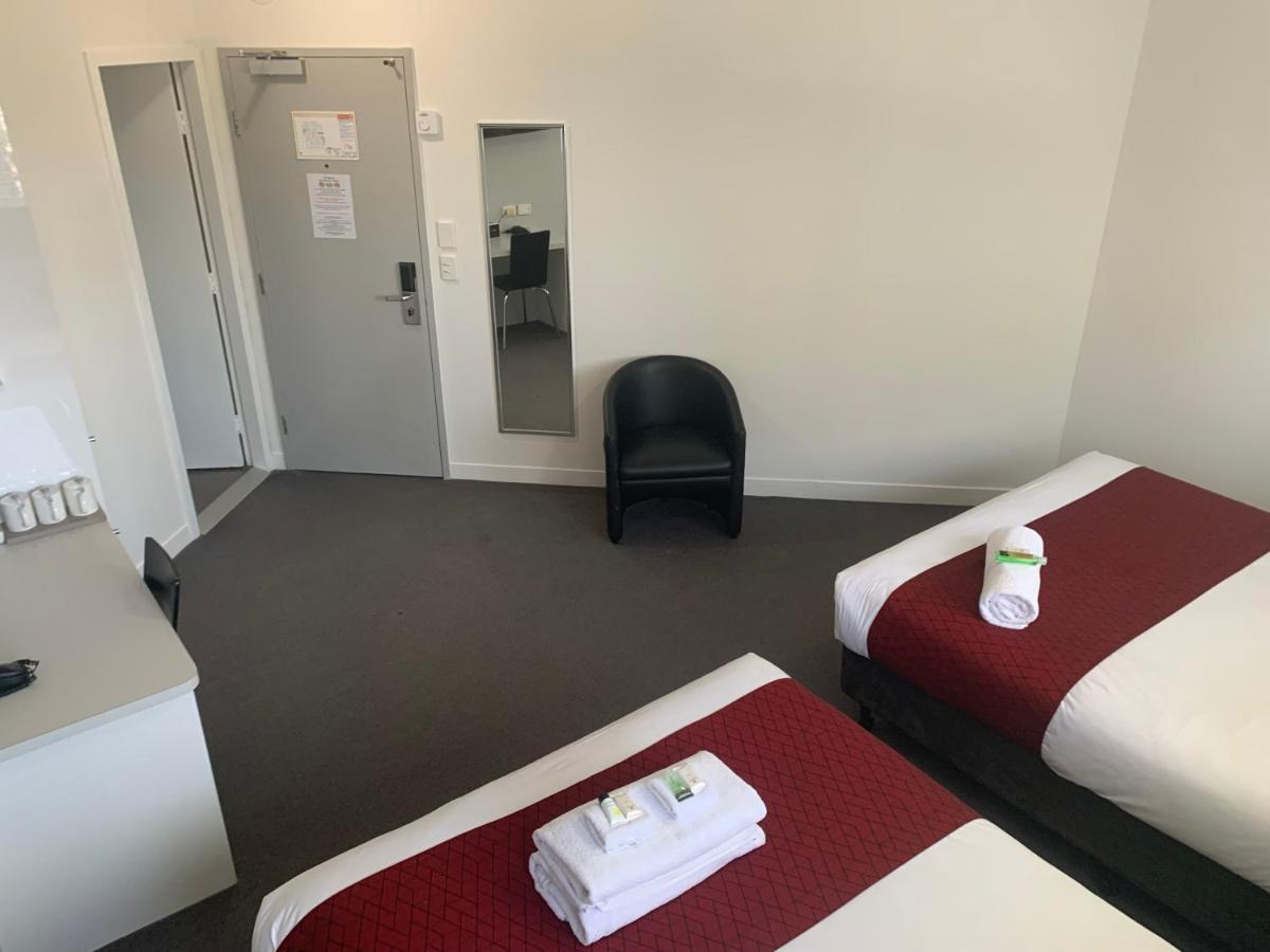 George Williams 4* Brisbane