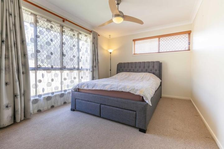 Immaculate House, Indulgent Living! * Brisbane