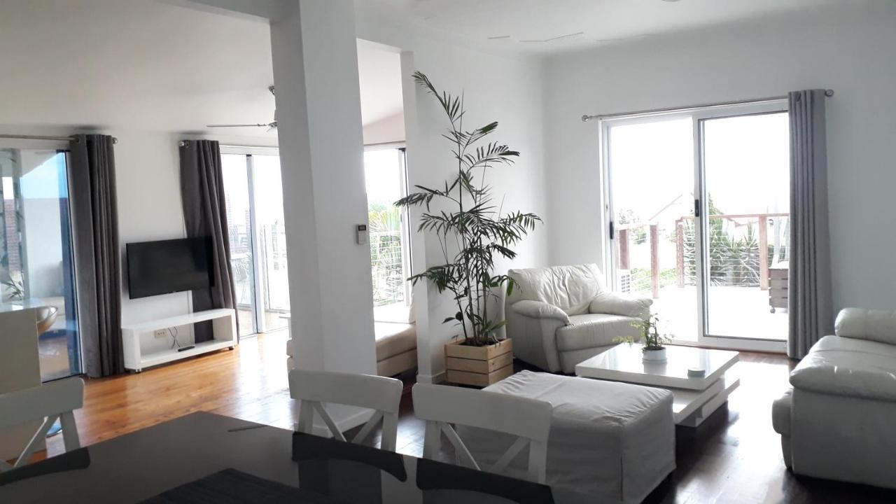 Villa Maple - The Beach House By The Bay *
