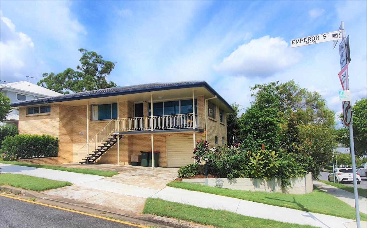 Homestay Amazing Location-private In A Share House-2 Available!! *