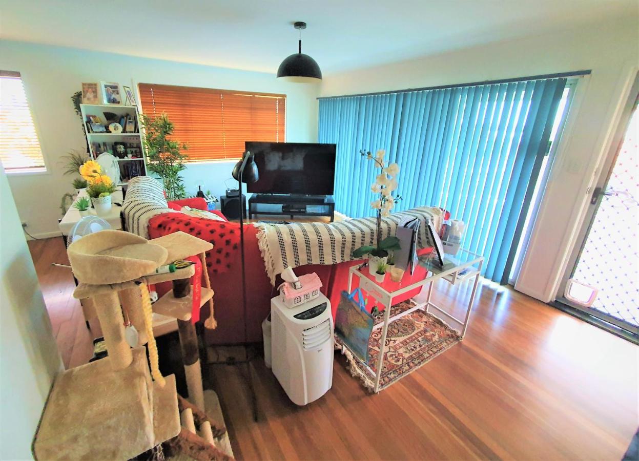 Homestay Amazing Location-private In A Share House-2 Available!! *