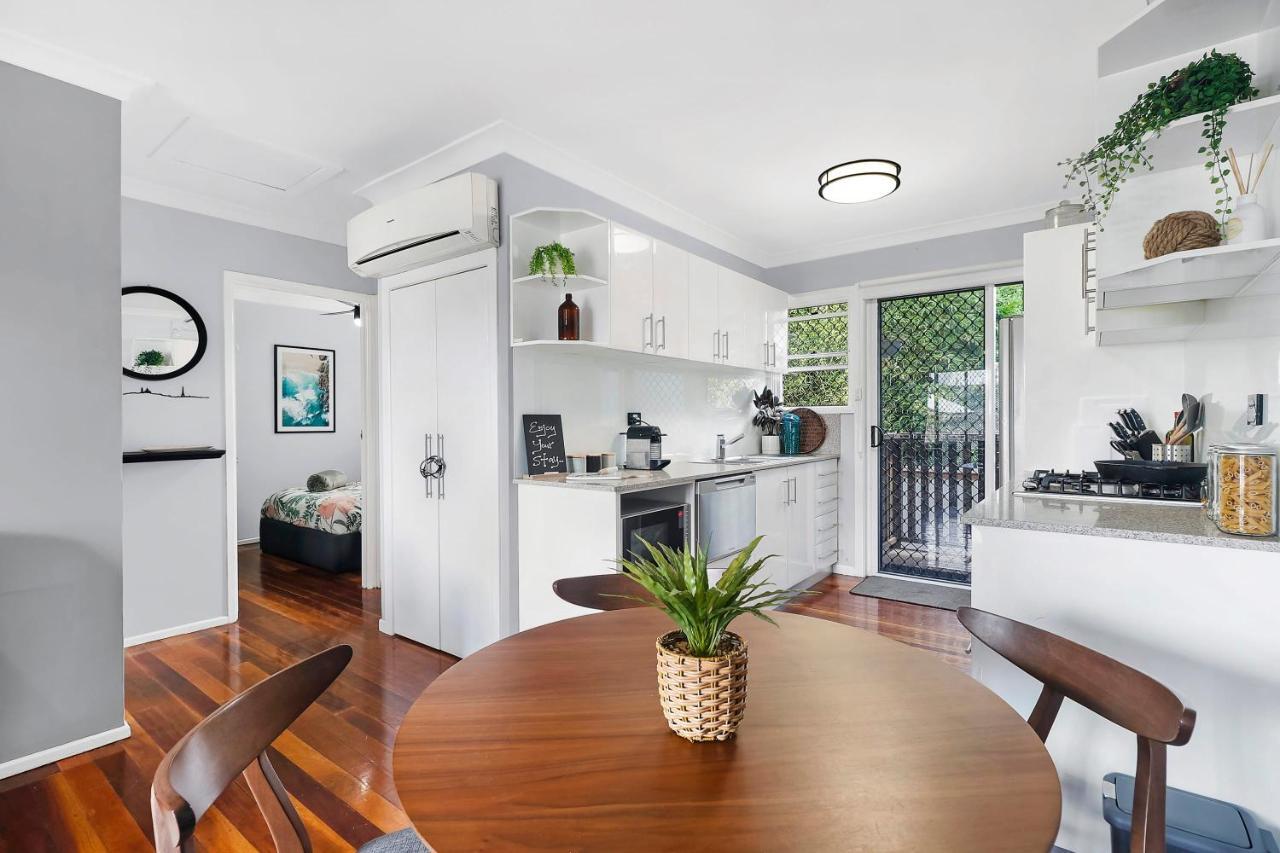 Alluring Private 2br - Great Location And Fast Wifi *