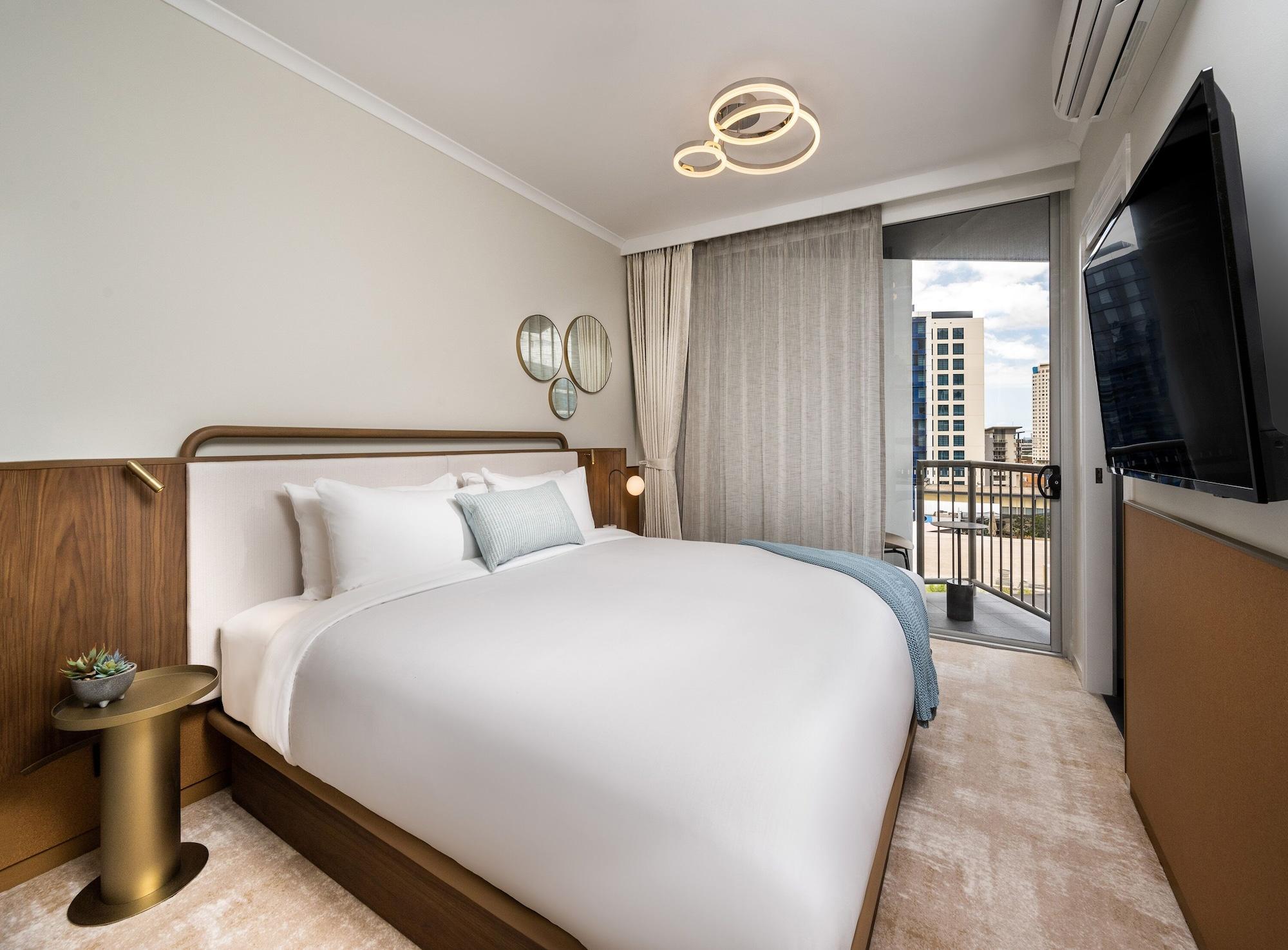 Mantra Terrace Hotel 4*