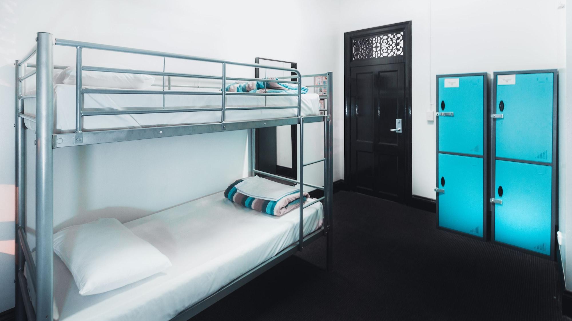 Nations Albergue *