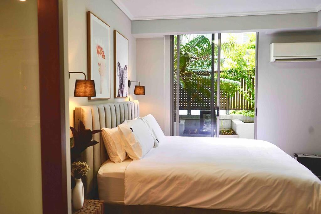 Pet Friendly St Johns 3 Bed 2 Bath 2 Carpark Cbd Apartment