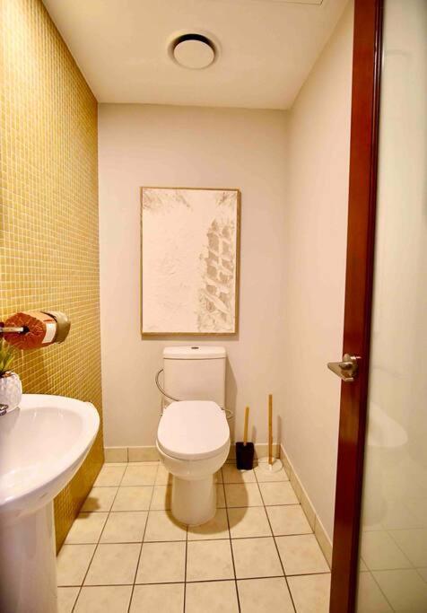 Pet Friendly St Johns 3 Bed 2 Bath 2 Carpark Cbd Apartment *