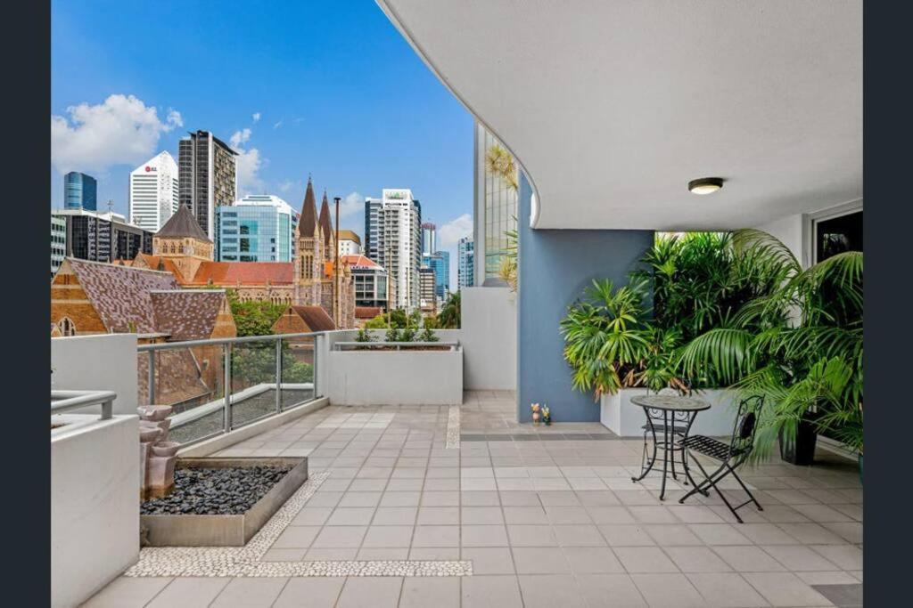 Pet Friendly St Johns 3 Bed 2 Bath 2 Carpark Cbd Apartment *