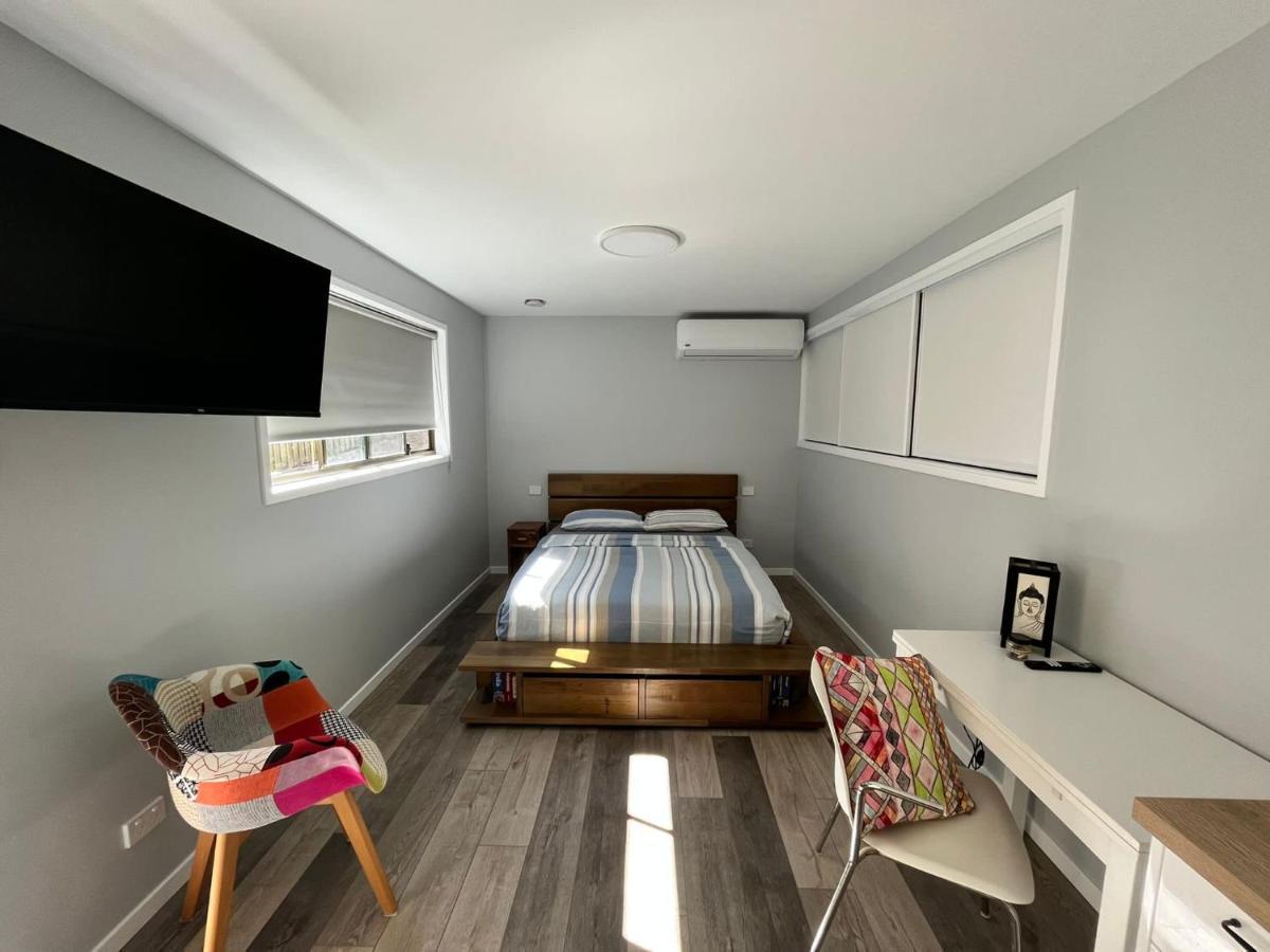 Stylish Guest In Everton Hills