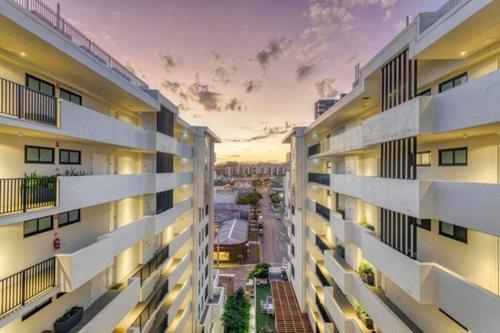 Inner 1 Bedroom With Rooftop Pool And Parking - Serain Residences Apartment *