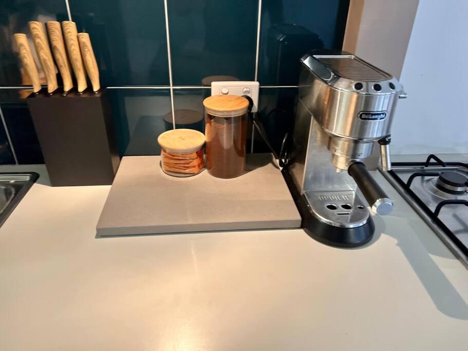 Self Contained Haven In New Farm Apartment