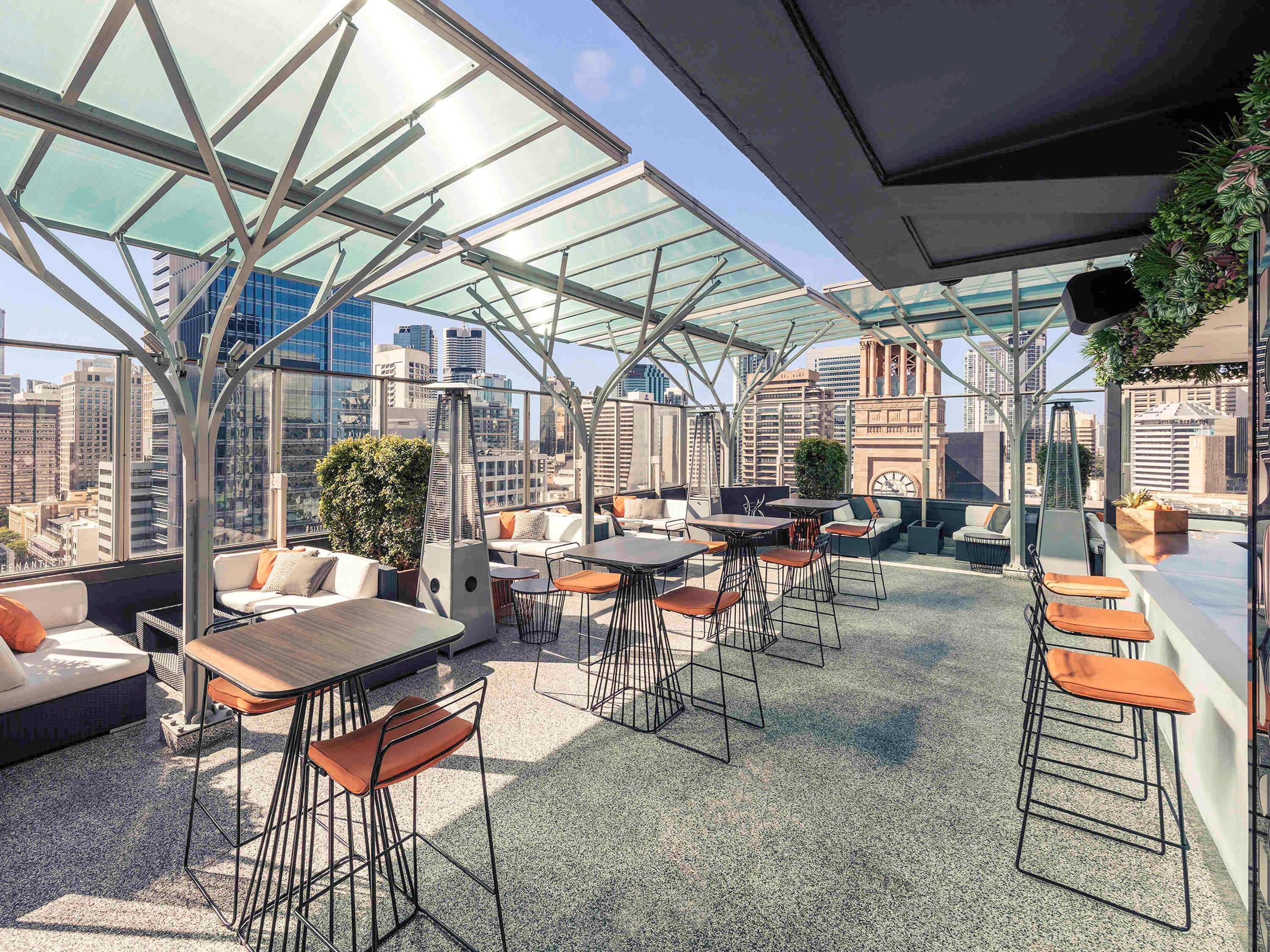 Hotel Mercure King George Square 4*