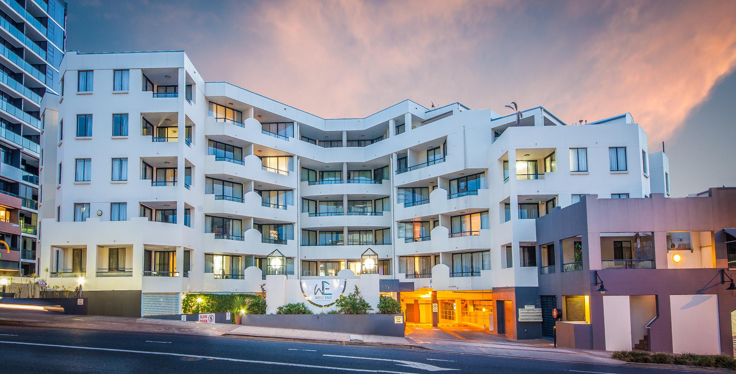 Aparthotel West End