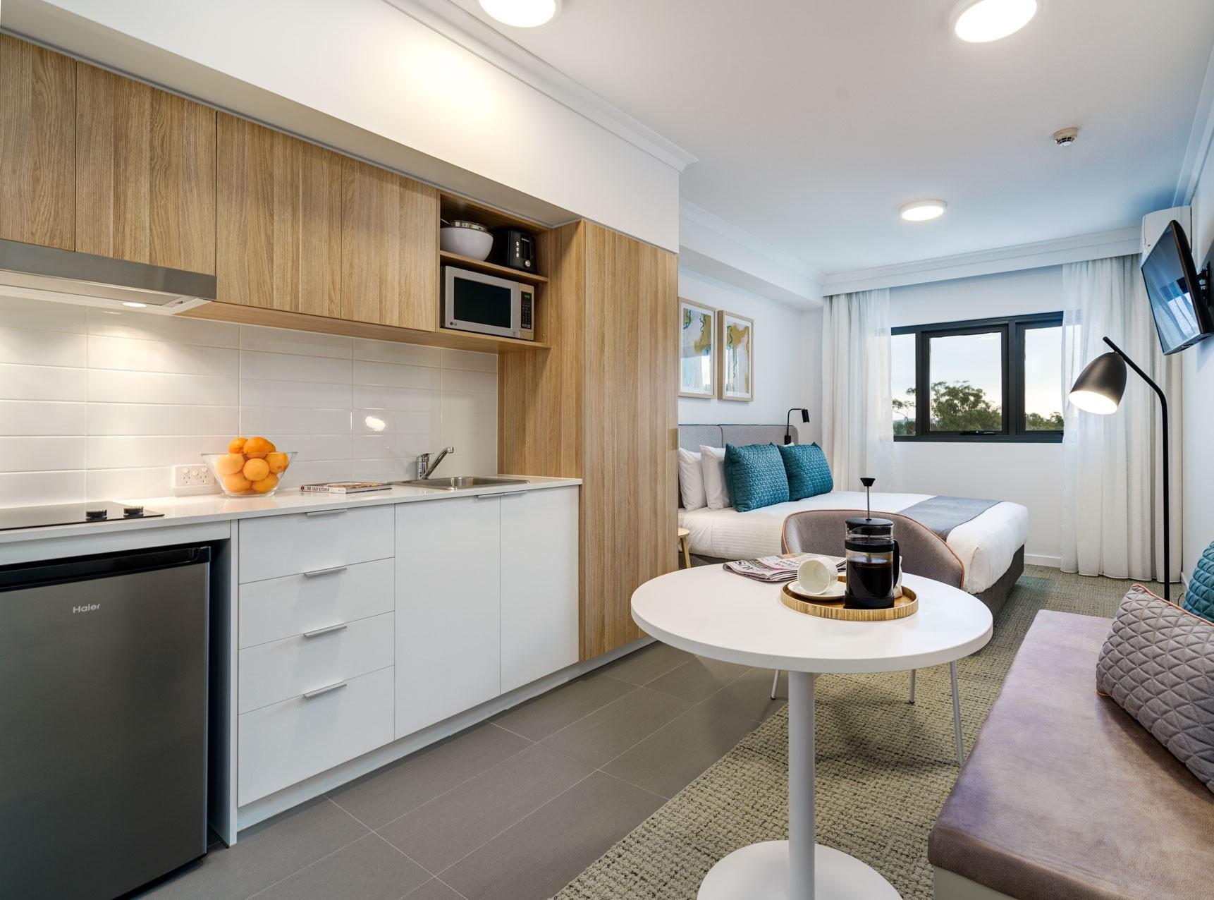 Quest Cannon Hill Aparthotel 4*