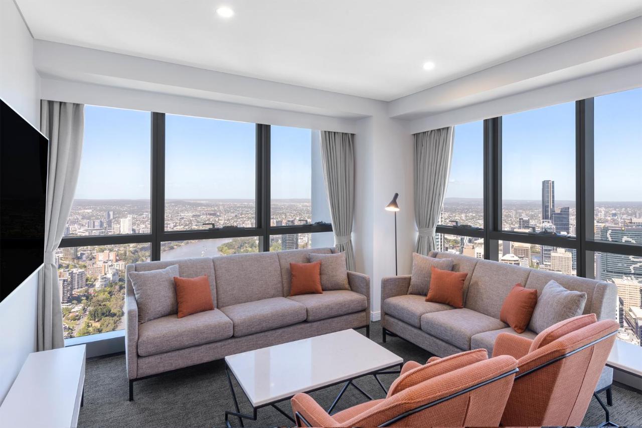 Meriton Adelaide Street, 5*