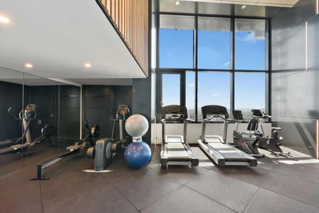 Lvl30 Garden/river Views Balcony By Stylish Apartment *