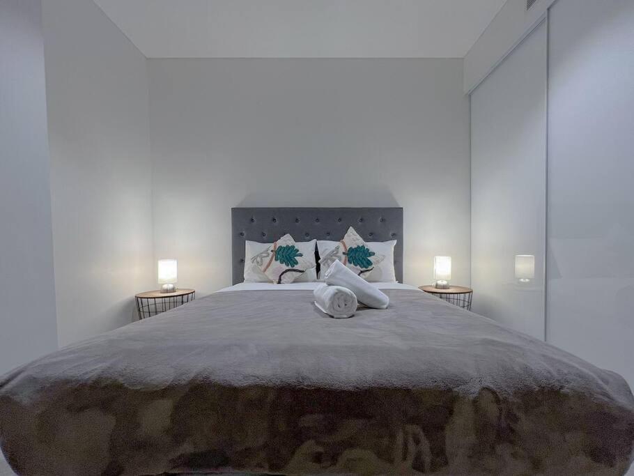 Apartment Amazing 2 Bedroom In Cbd!