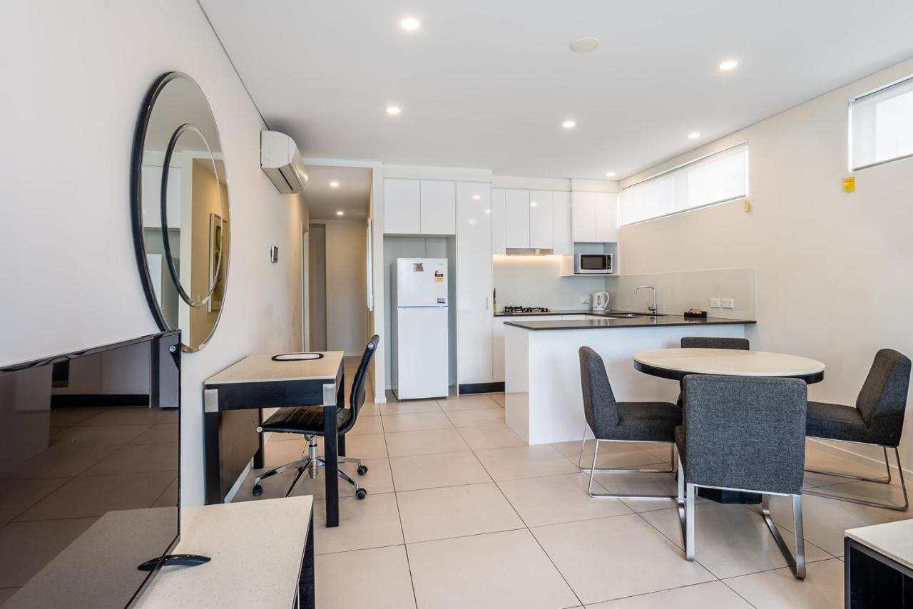 Comfort Two Bedroom With Free Parking In Valley Apartment *