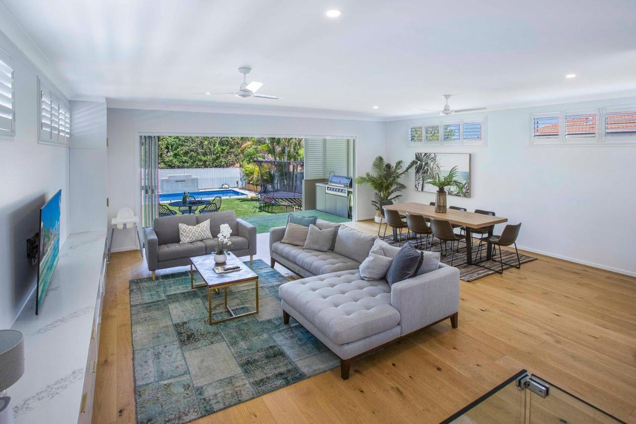 Manly Oasis, 5bd, 3 King Bd,pool Holiday home