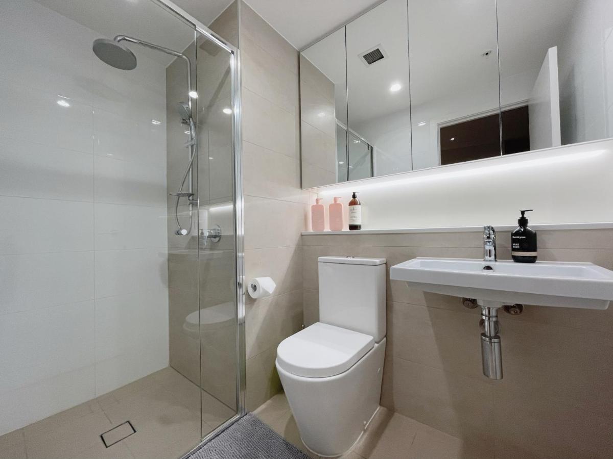 Cbd Riverview 2bed Kingbed At Tallest Building