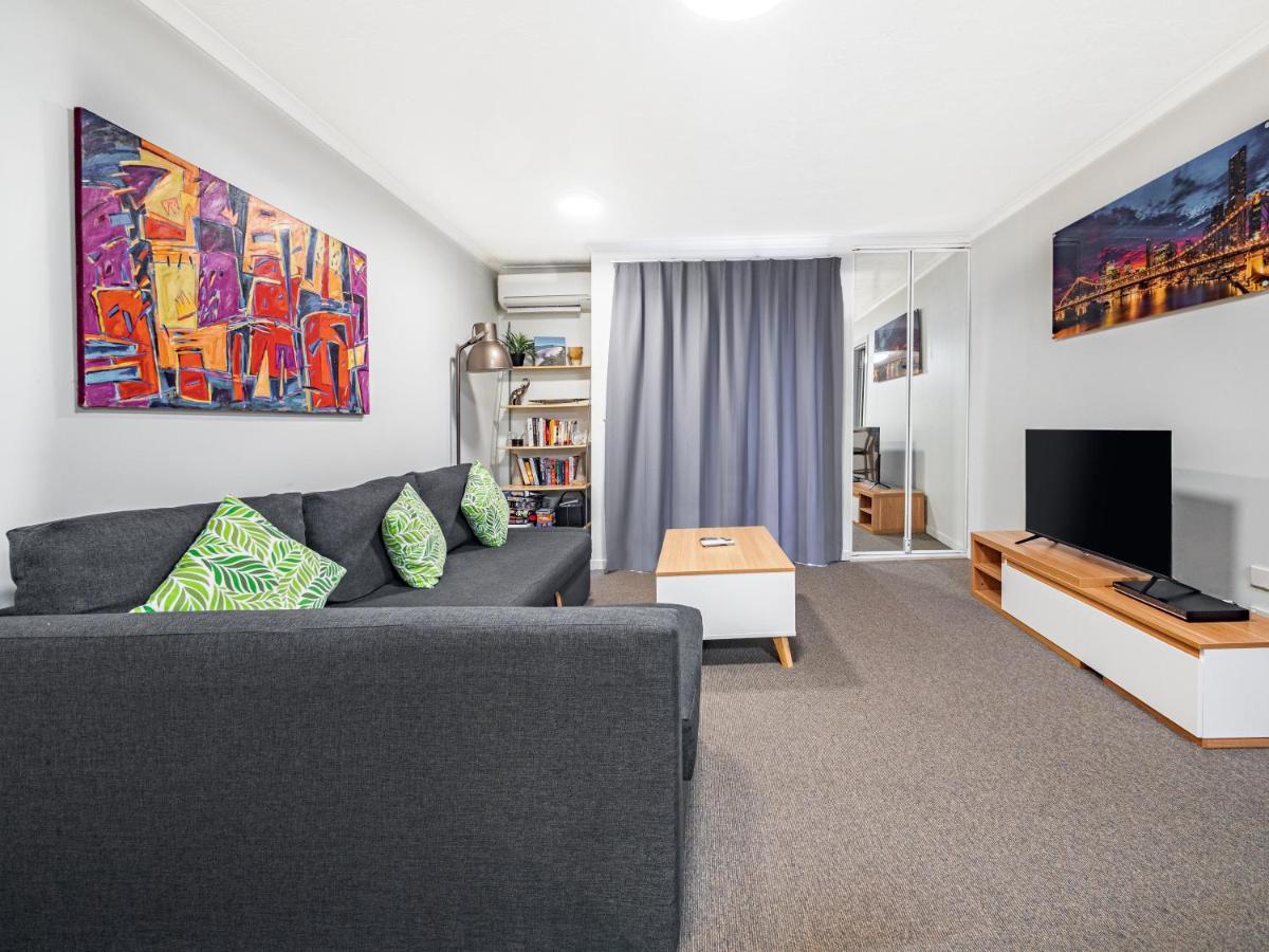 Parkview Aparthotel 4*