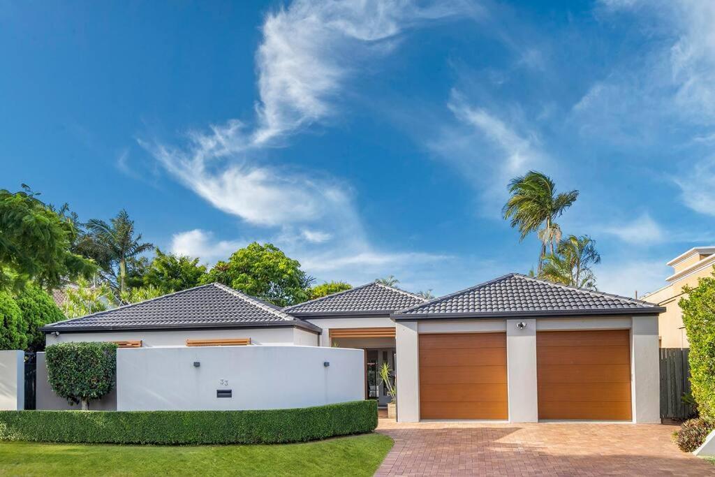 Designer's With Pool Brisbane