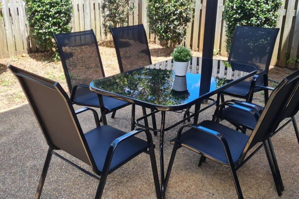 Holiday home Happy Haven At Eight Mile Brisbane