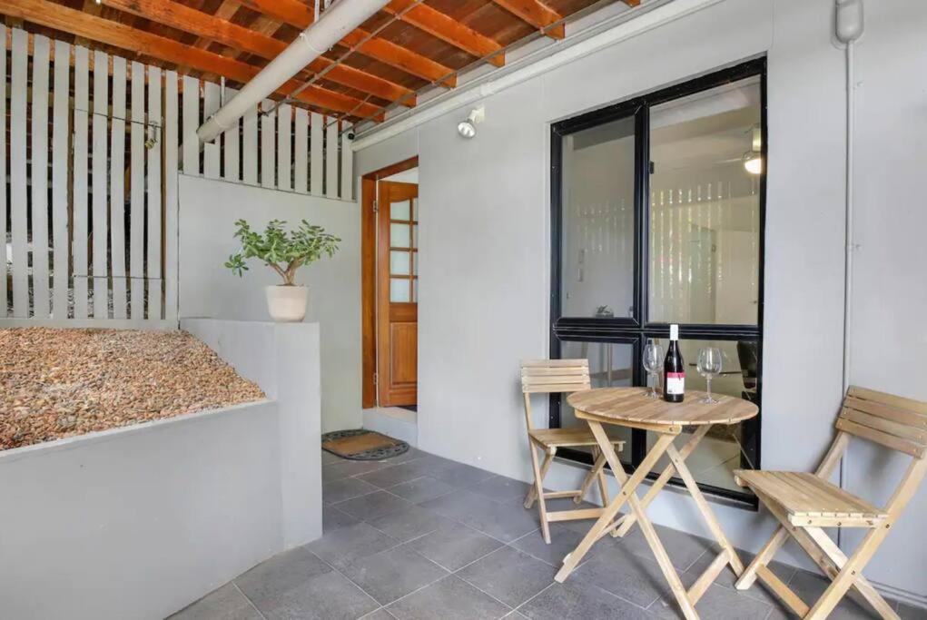 Holiday home Close To Suncorp Stadium-1 Bed And Parking *