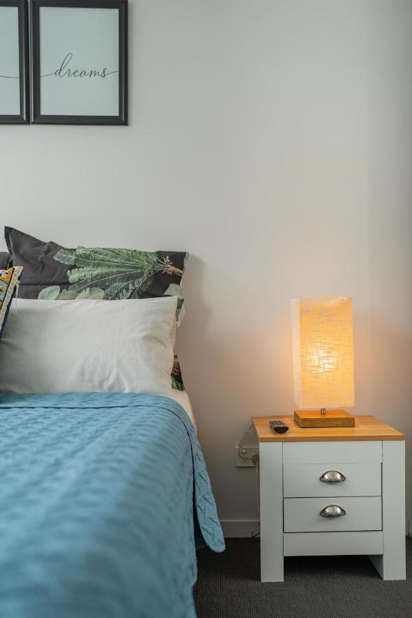 Apartment Fortitude Valley View 1b1b W Shared Pool Gym Brisbane