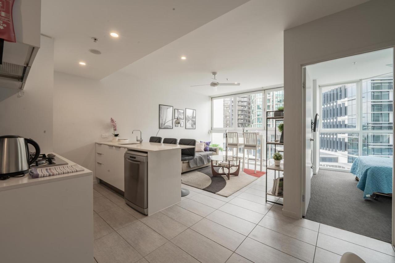 Apartment Fortitude Valley View 1b1b W Shared Pool Gym *