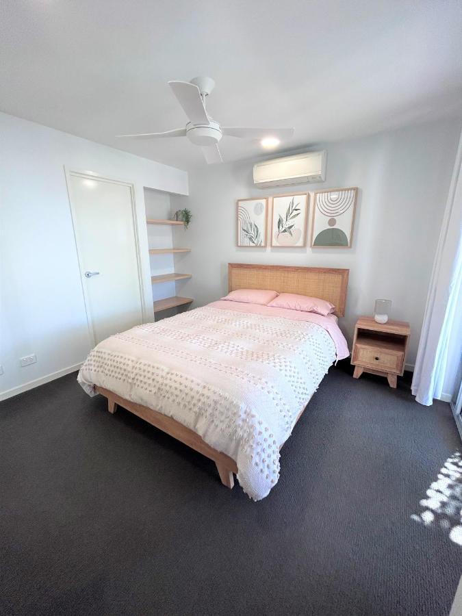 Location, Location, Location - Private Apartamento