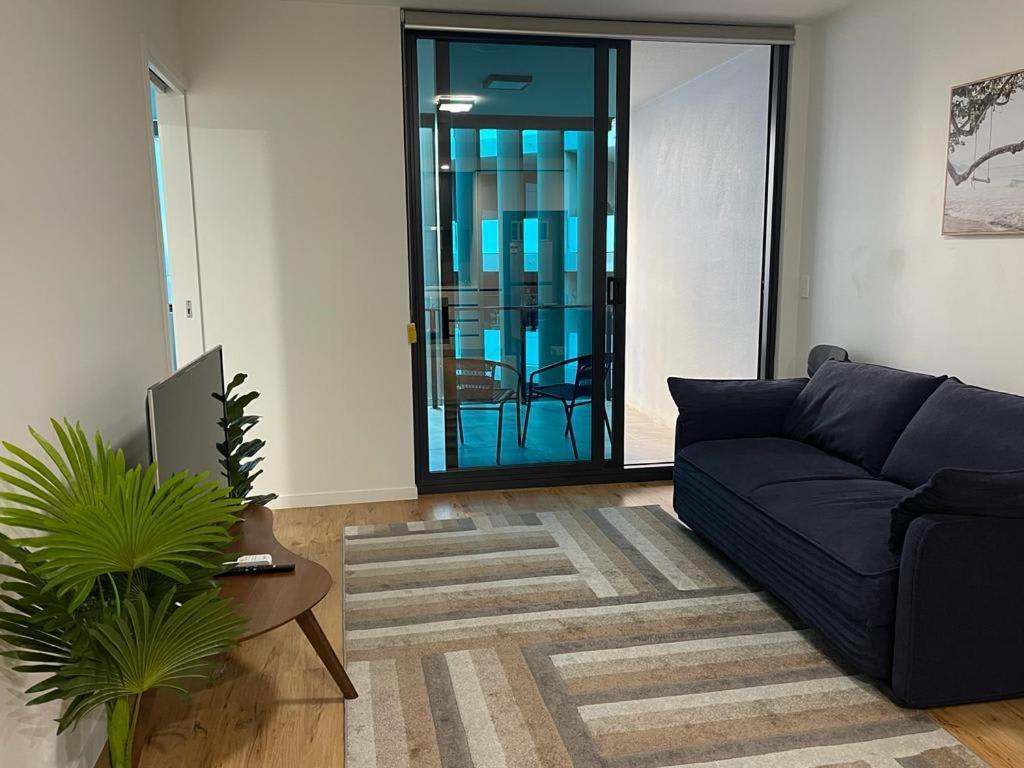 South Epicentre - 2 Bed 2 Bath Brisbane