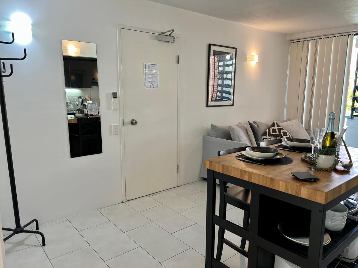 Stylish W/ Free Access To Park & Pool Apartment Brisbane