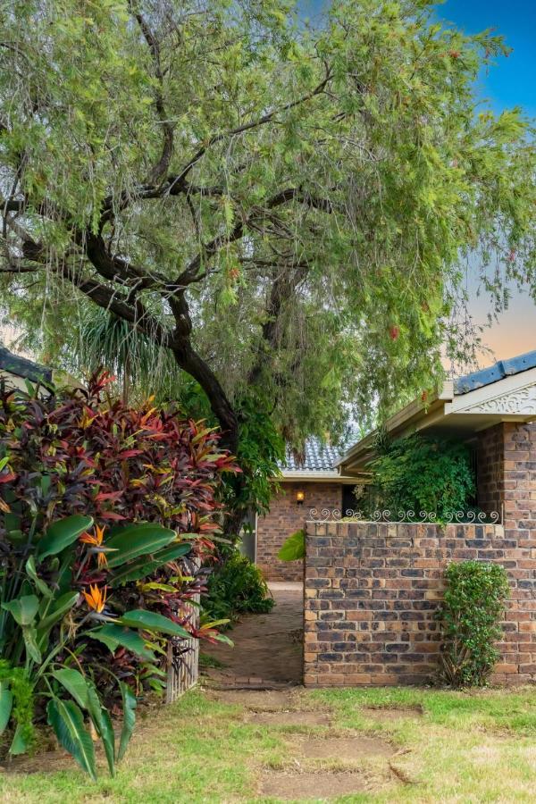 Holiday home Hobbit House Inspired 4br Cozy Fairytale *