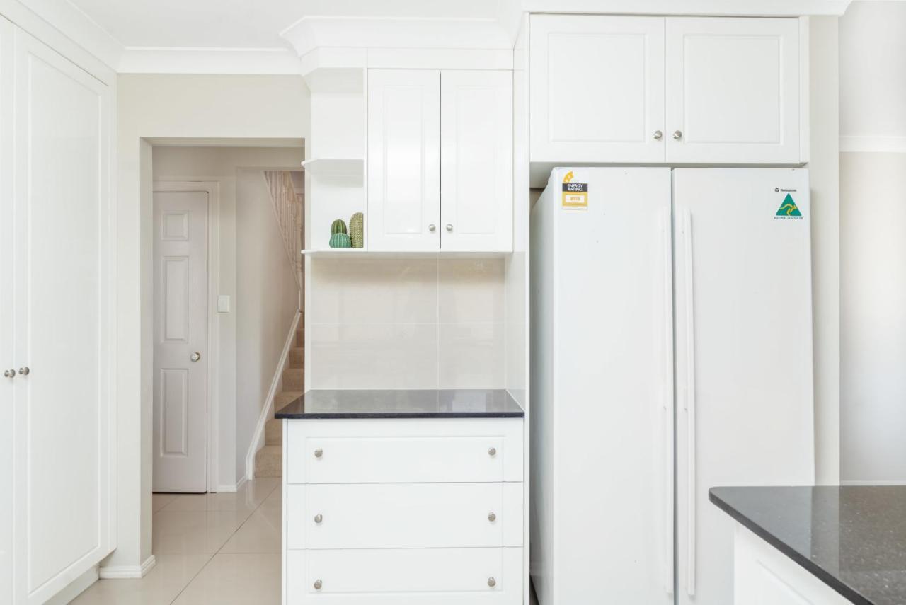 Spacious Newly Redecorated 5bd Family Holiday home