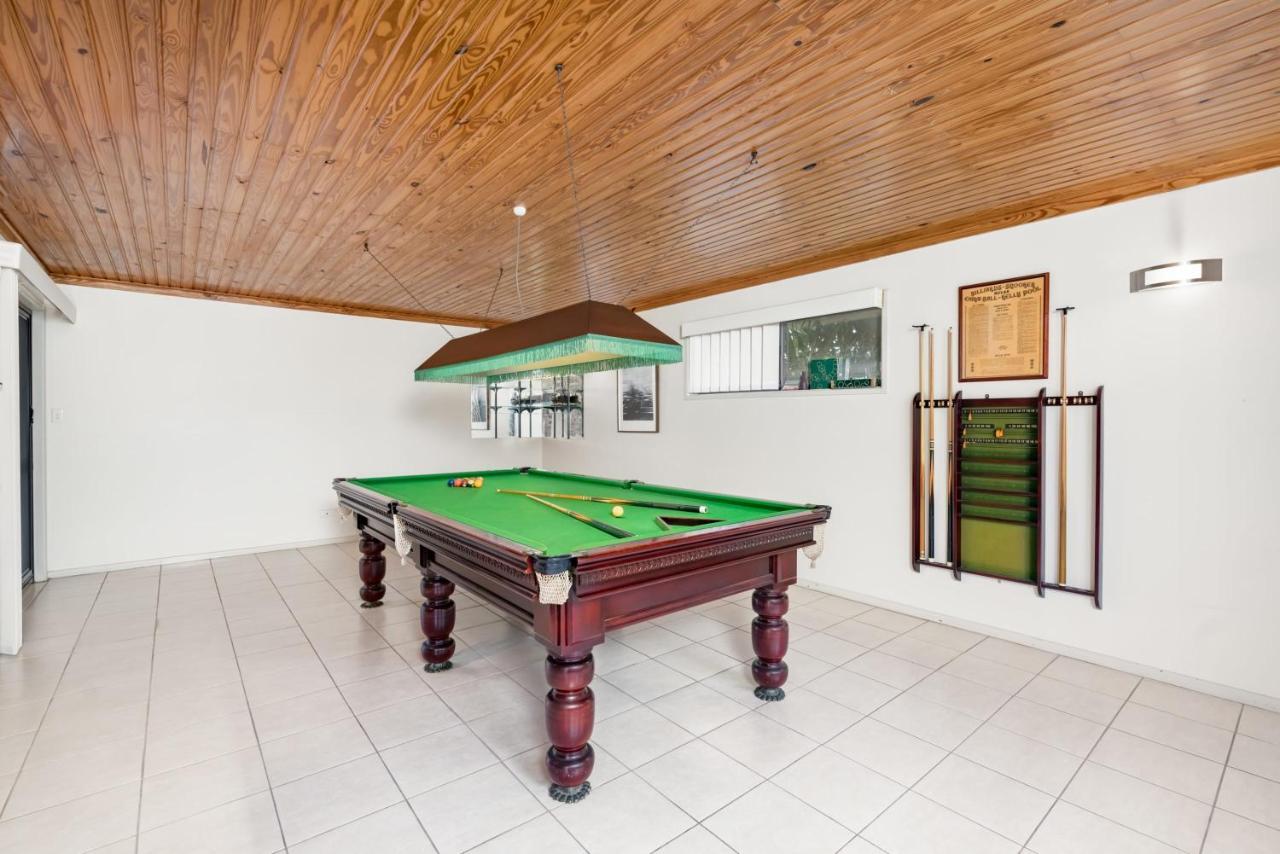 Hobbit House Inspired 4br Cozy Fairytale * Brisbane