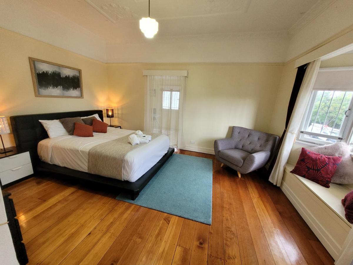 Spacious Close To Cbd And Airport Holiday home Brisbane