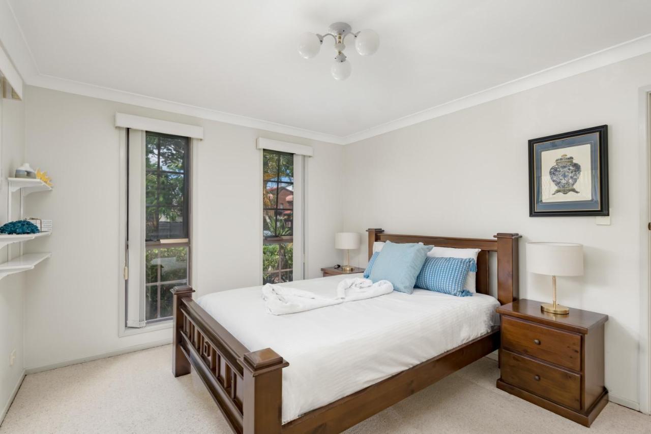 Hobbit House Inspired 4br Cozy Fairytale * Brisbane