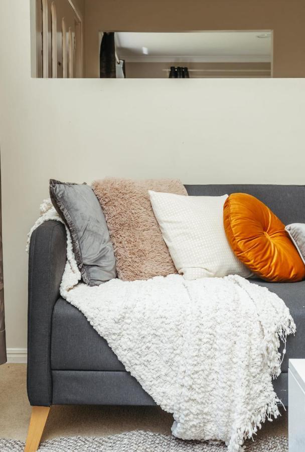 Spacious Newly Redecorated 5bd Family Brisbane