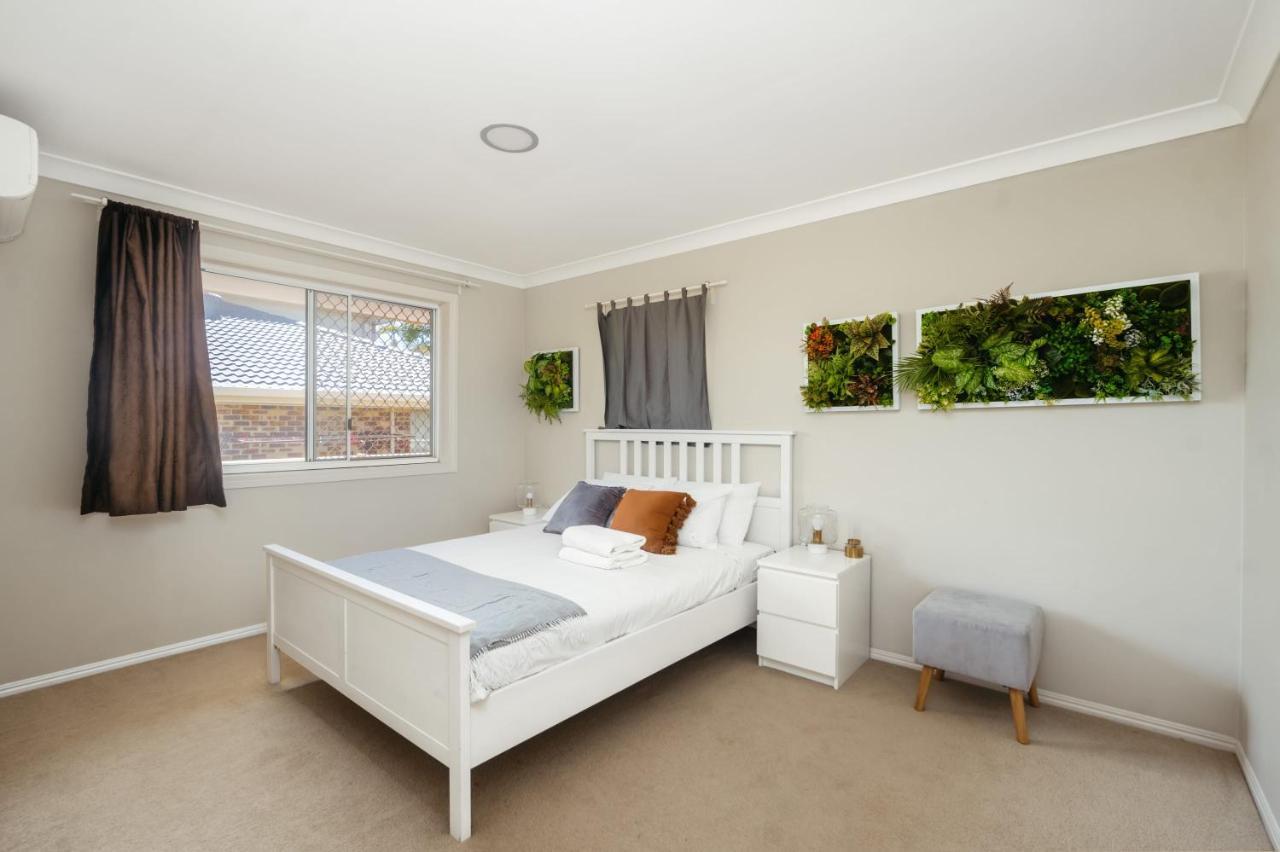 Holiday home Spacious Newly Redecorated 5bd Family