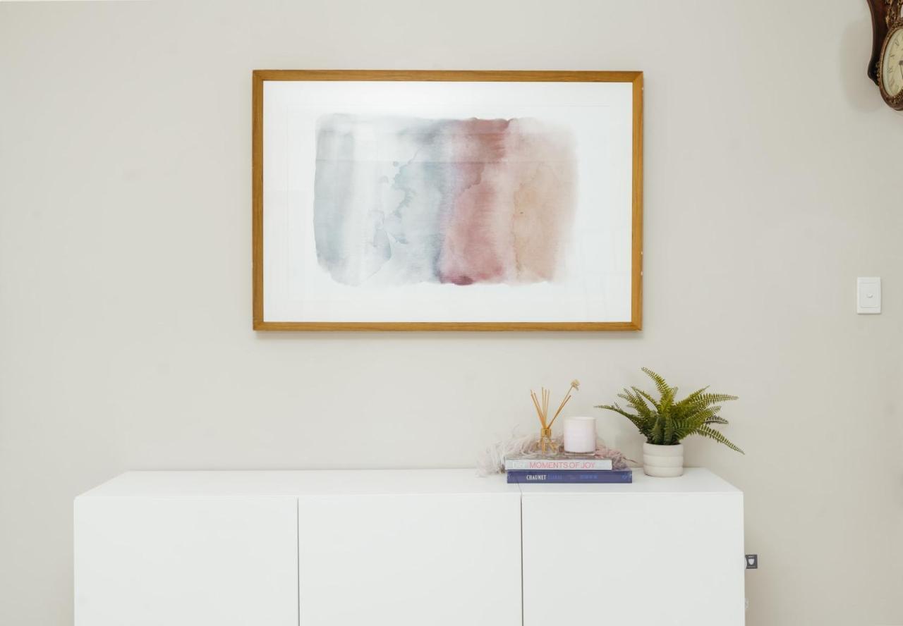 Spacious Newly Redecorated 5bd Family * Brisbane