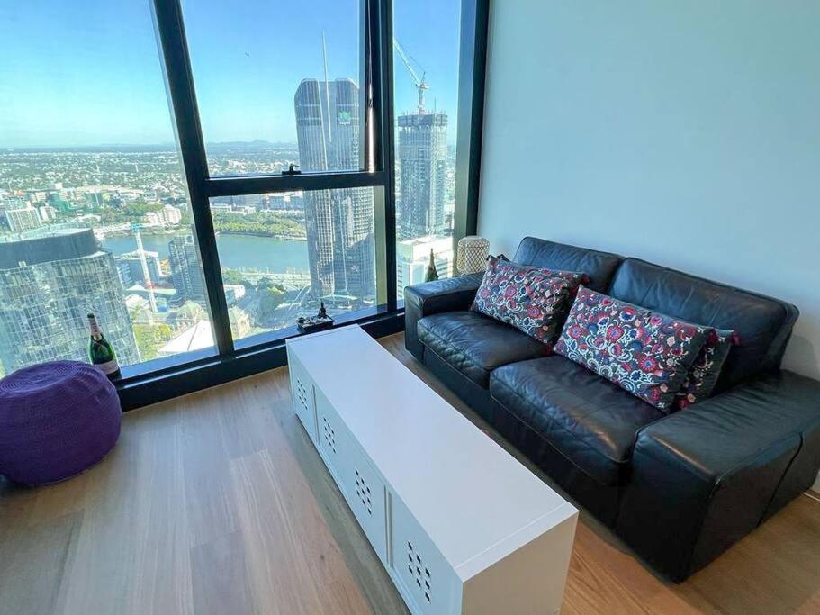 Executive River View 1 King Bed Cbd W Car Park Apartamento
