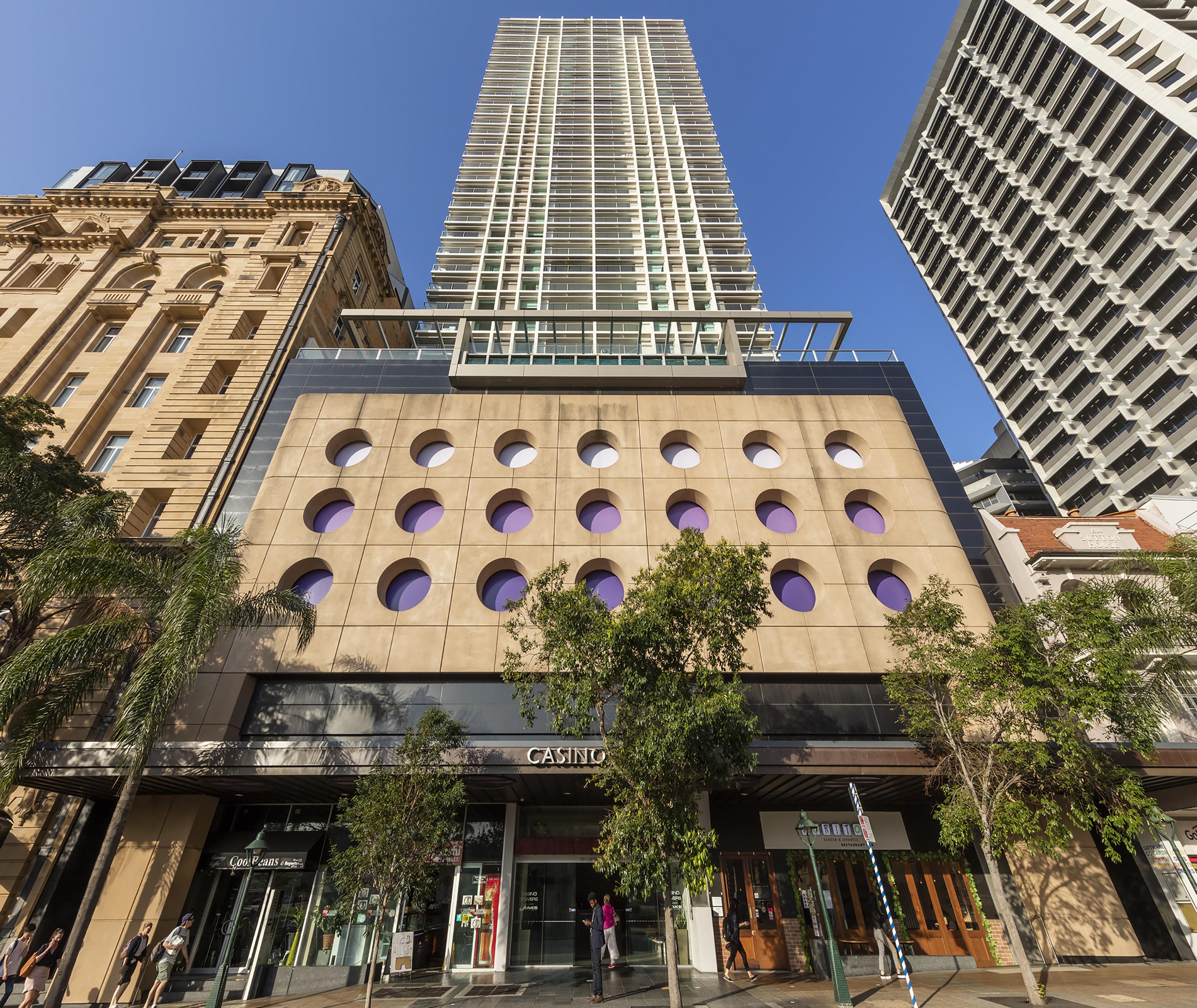 Oaks Casino Tower Brisbane