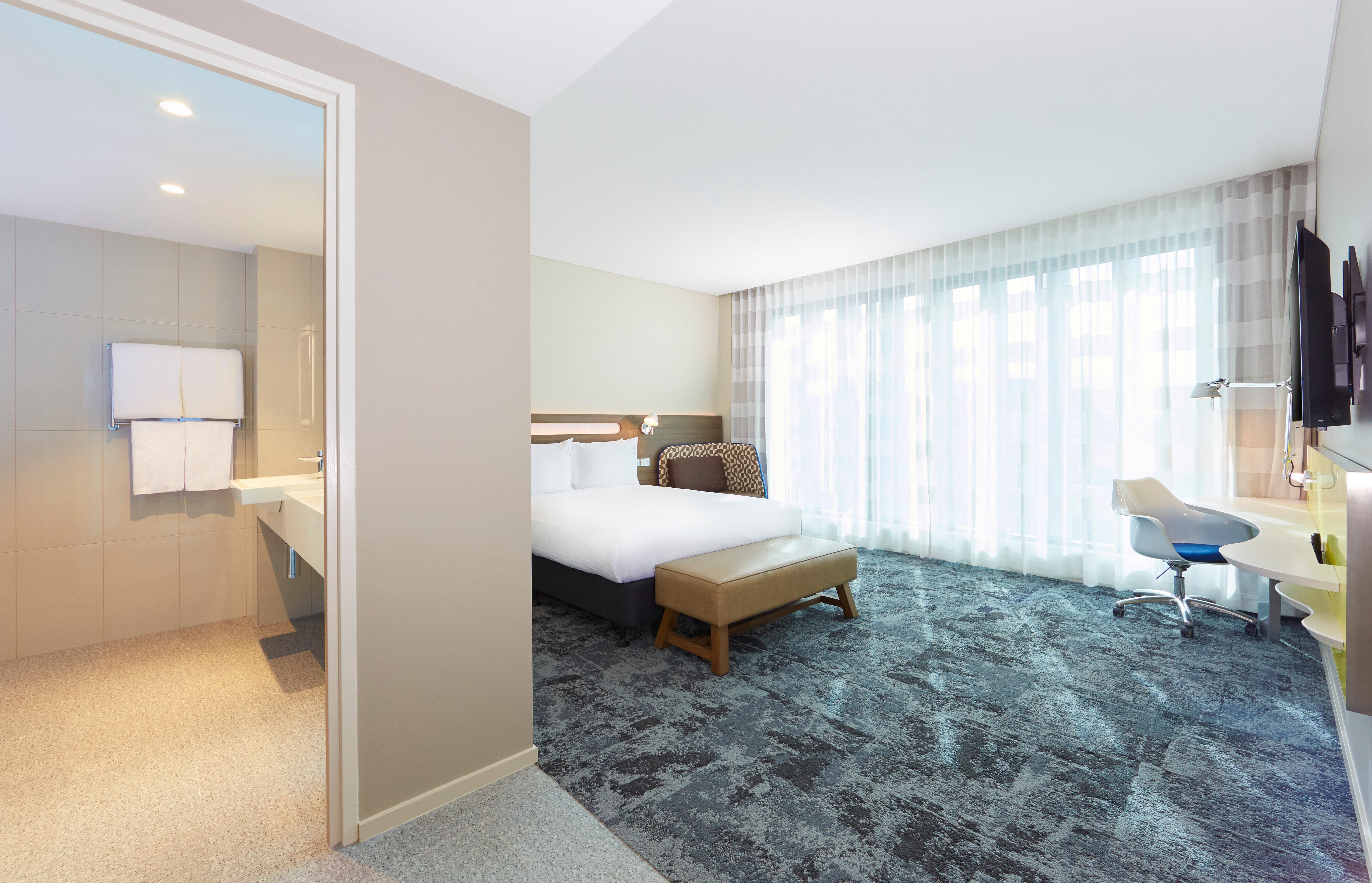Holiday Inn Express Brisbane Central By Ihg 4*