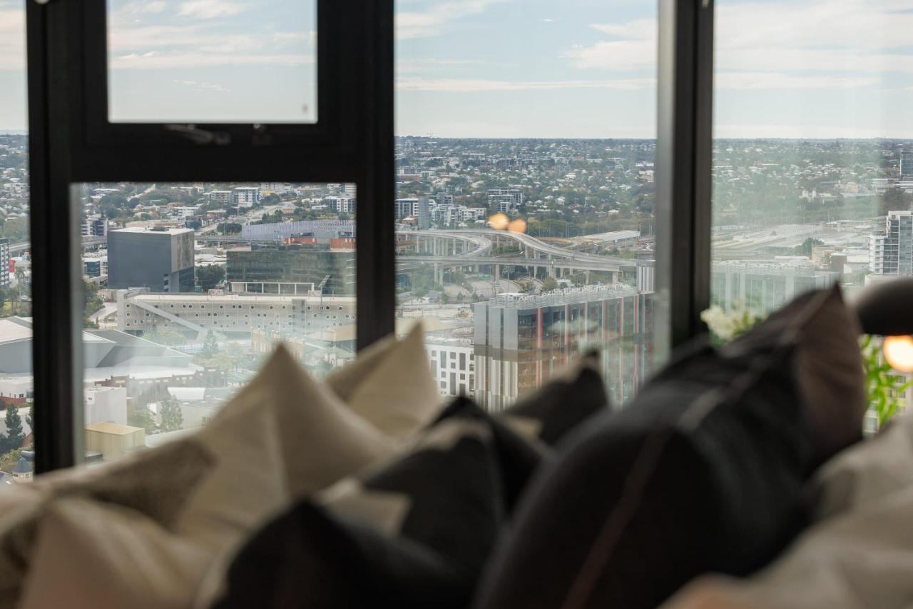 Luxurious 3 Bed Fortitude Valley Penthouse Retreat