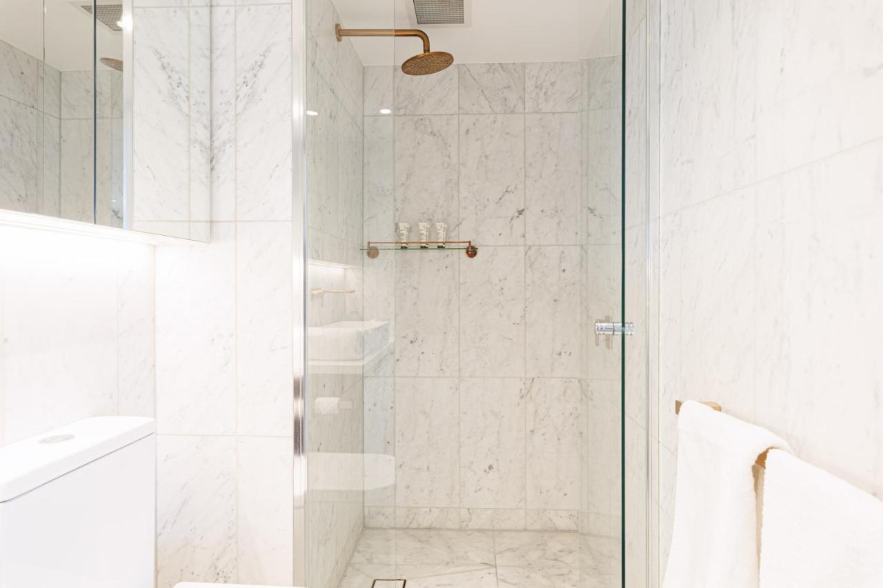 Luxurious 3 Bed Fortitude Valley Penthouse Retreat