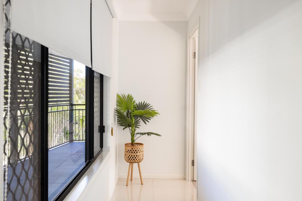 Great Location! Close To Restaurants & Train! 5144d Apartment Brisbane