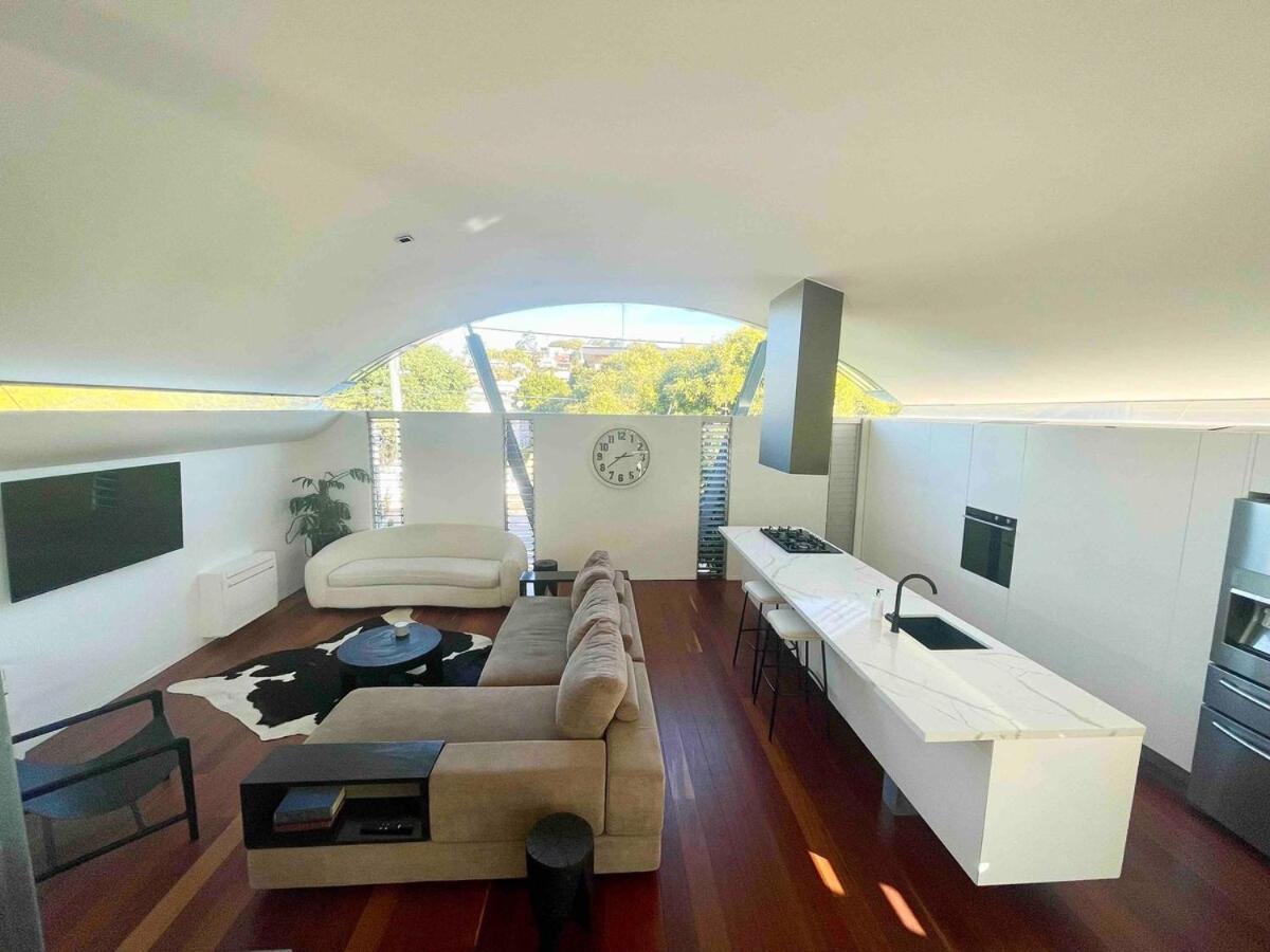 Stunning Architectural Holiday home