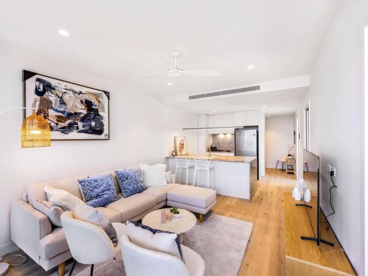 Conveniently Located 2br With Rooftop Pool At Milt Apartment *